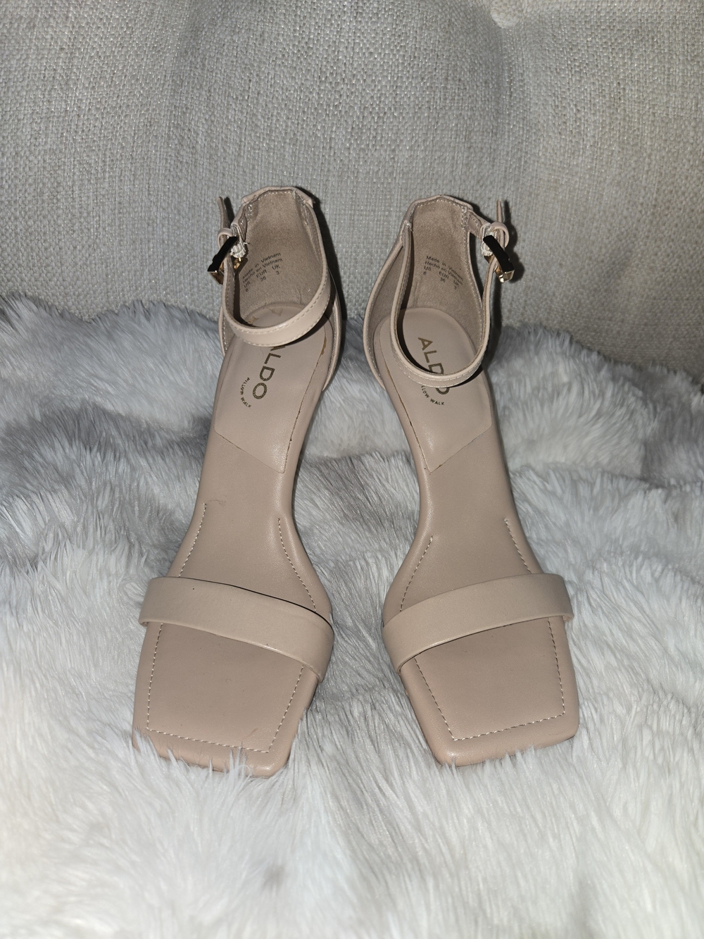 ALDO Women's Nude Ankle Strap Square-Toe Sandals